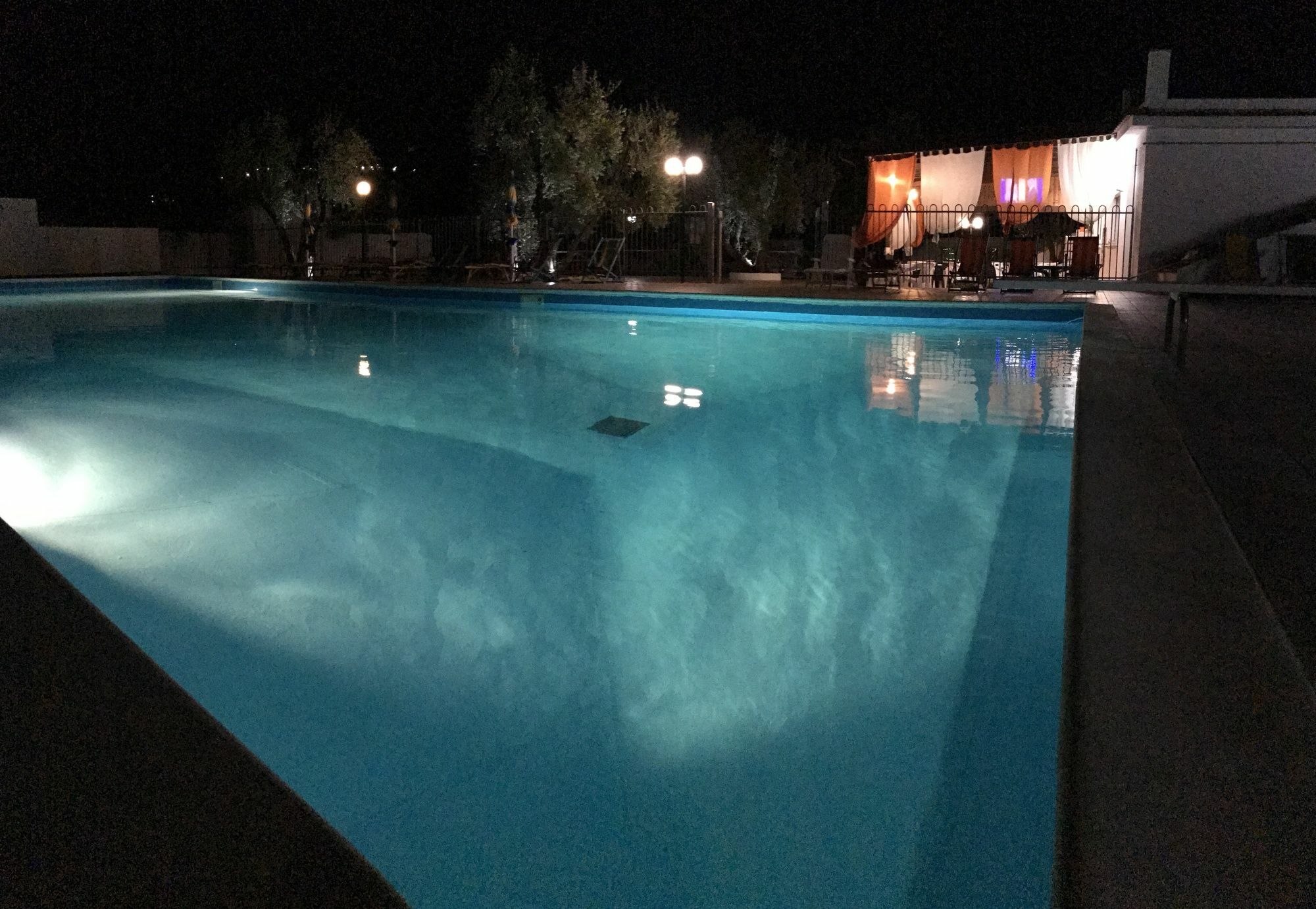 Hotel Funno Delle Noci Peschici Exterior foto